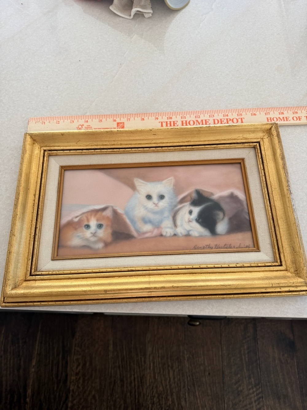 Vintage signed Dorothy Hutsler Kitten painting in Gold Gilded Frame - - Picture 9 of 10